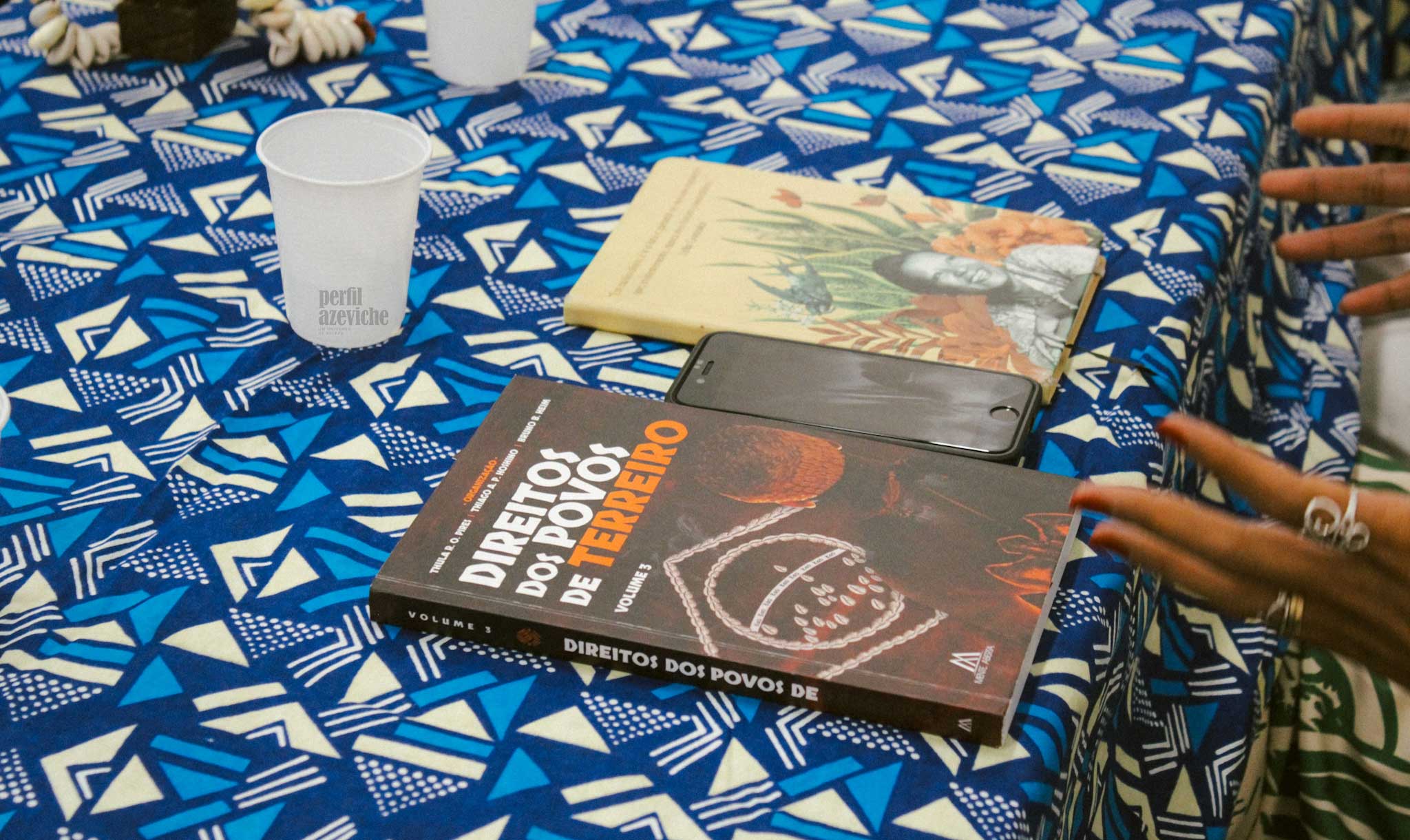 Terceiro volume do livro Direitos dos Povos de Terreiro é lançado na UFPR com foco no combate ao racismo religioso